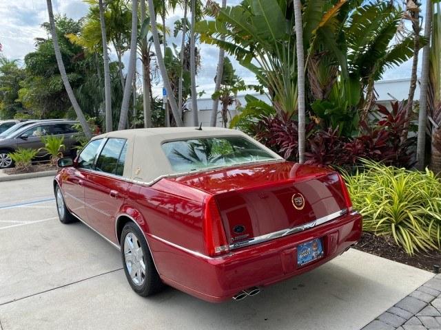 2006 Crimson Pearl /Shale Cadillac DTS w/1SC LOW MILES 49863 SUNROOF PEARL RED (1G6KD57Y26U) with an 4.6L DOHC V8 Northstar Engine engine, Automatic transmission, located at 4701 North Dixie Hwy, Pompano Beach, FL, 33064, (954) 422-2889, 26.240938, -80.123474 - OUR WEBPAGE FLORIDACARS1.COM HAS OVER 100 PHOTOS AND FREE CARFAX LINK 2006 Cadillac DTS Luxury Sedan 4 DR 4.6L V8 F Gasoline 25 MPG Front Wheel Drive Features A/C Seat(s) ABS Brakes Air Conditioning Alloy Wheels AM/FM Stereo Automatic Transmission Auxiliary Audio Input Bluetooth Technology CD Audio- Photo#5