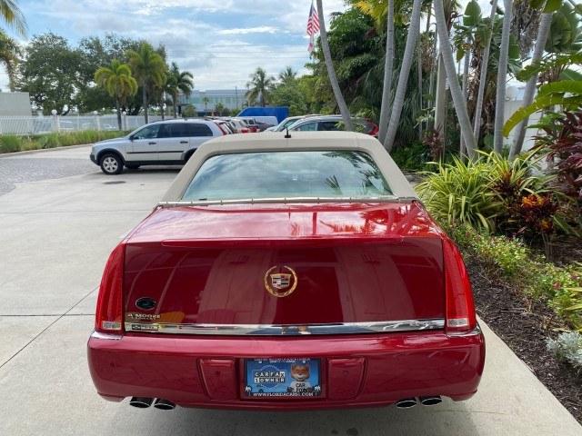 2006 Crimson Pearl /Shale Cadillac DTS w/1SC LOW MILES 49863 SUNROOF PEARL RED (1G6KD57Y26U) with an 4.6L DOHC V8 Northstar Engine engine, Automatic transmission, located at 4701 North Dixie Hwy, Pompano Beach, FL, 33064, (954) 422-2889, 26.240938, -80.123474 - OUR WEBPAGE FLORIDACARS1.COM HAS OVER 100 PHOTOS AND FREE CARFAX LINK 2006 Cadillac DTS Luxury Sedan 4 DR 4.6L V8 F Gasoline 25 MPG Front Wheel Drive Features A/C Seat(s) ABS Brakes Air Conditioning Alloy Wheels AM/FM Stereo Automatic Transmission Auxiliary Audio Input Bluetooth Technology CD Audio- Photo#6