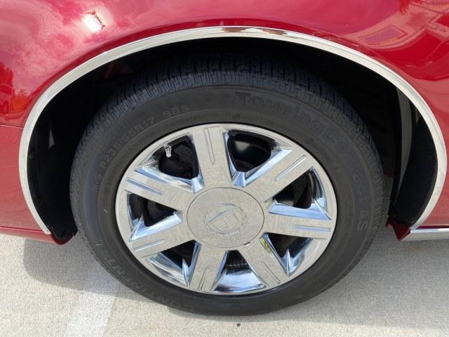 2006 Crimson Pearl /Shale Cadillac DTS w/1SC LOW MILES 49863 SUNROOF PEARL RED (1G6KD57Y26U) with an 4.6L DOHC V8 Northstar Engine engine, Automatic transmission, located at 4701 North Dixie Hwy, Pompano Beach, FL, 33064, (954) 422-2889, 26.240938, -80.123474 - OUR WEBPAGE FLORIDACARS1.COM HAS OVER 100 PHOTOS AND FREE CARFAX LINK 2006 Cadillac DTS Luxury Sedan 4 DR 4.6L V8 F Gasoline 25 MPG Front Wheel Drive Features A/C Seat(s) ABS Brakes Air Conditioning Alloy Wheels AM/FM Stereo Automatic Transmission Auxiliary Audio Input Bluetooth Technology CD Audio- Photo#19