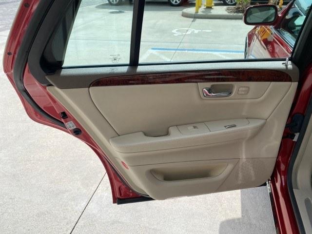 2006 Crimson Pearl /Shale Cadillac DTS w/1SC LOW MILES 49863 SUNROOF PEARL RED (1G6KD57Y26U) with an 4.6L DOHC V8 Northstar Engine engine, Automatic transmission, located at 4701 North Dixie Hwy, Pompano Beach, FL, 33064, (954) 422-2889, 26.240938, -80.123474 - OUR WEBPAGE FLORIDACARS1.COM HAS OVER 100 PHOTOS AND FREE CARFAX LINK 2006 Cadillac DTS Luxury Sedan 4 DR 4.6L V8 F Gasoline 25 MPG Front Wheel Drive Features A/C Seat(s) ABS Brakes Air Conditioning Alloy Wheels AM/FM Stereo Automatic Transmission Auxiliary Audio Input Bluetooth Technology CD Audio- Photo#81