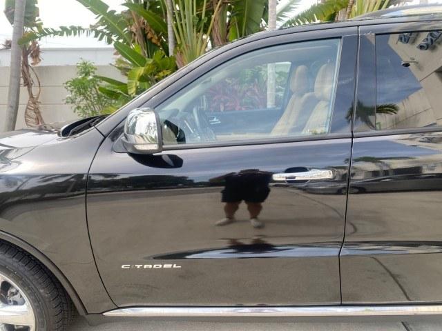 2011 Brilliant Black Crystal Pearl /Black/Tan Dodge Durango Citadel 4WD LOW MILES 60,759 (1D4SD5GTXBC) with an 5.7L V8 VVT Hemi Multi Displacement Engine engine, Automatic transmission, located at 4701 North Dixie Hwy, Pompano Beach, FL, 33064, (954) 422-2889, 26.240938, -80.123474 - OUR WEBPAGE FLORIDACARS1.COM HAS OVER 100 PHOTOS AND FREE CARFAX LINK 2011 Dodge Durango Citadel 4 Door Wagon/Sport Utility 5.7L V8 F OHV 16V Gasoline 20 MPG Rear Wheel Drive Features 20 Inch Plus Wheels 4WD/AWD A/C Seat(s) ABS Brakes Air Conditioning Alloy Wheels AM/FM Stereo Automated Cruise Contr- Photo#36