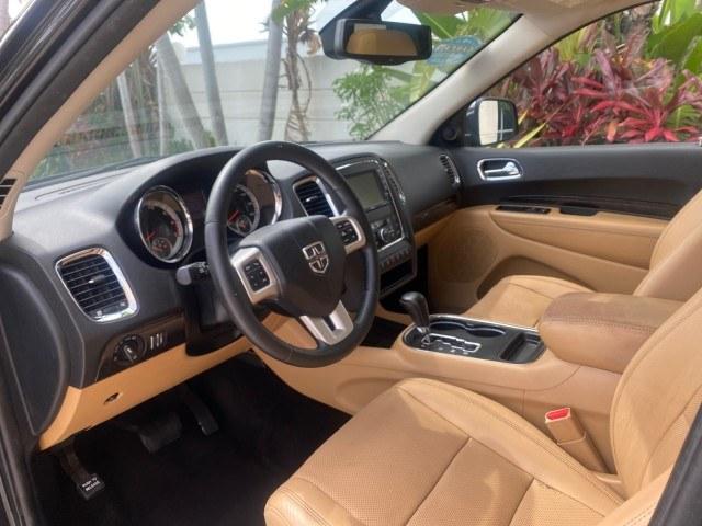 2011 Brilliant Black Crystal Pearl /Black/Tan Dodge Durango Citadel 4WD LOW MILES 60,759 (1D4SD5GTXBC) with an 5.7L V8 VVT Hemi Multi Displacement Engine engine, Automatic transmission, located at 4701 North Dixie Hwy, Pompano Beach, FL, 33064, (954) 422-2889, 26.240938, -80.123474 - OUR WEBPAGE FLORIDACARS1.COM HAS OVER 100 PHOTOS AND FREE CARFAX LINK 2011 Dodge Durango Citadel 4 Door Wagon/Sport Utility 5.7L V8 F OHV 16V Gasoline 20 MPG Rear Wheel Drive Features 20 Inch Plus Wheels 4WD/AWD A/C Seat(s) ABS Brakes Air Conditioning Alloy Wheels AM/FM Stereo Automated Cruise Contr- Photo#44