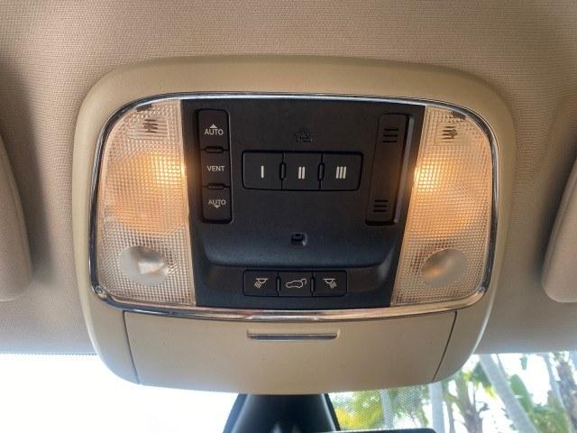 2011 Brilliant Black Crystal Pearl /Black/Tan Dodge Durango Citadel 4WD LOW MILES 60,759 (1D4SD5GTXBC) with an 5.7L V8 VVT Hemi Multi Displacement Engine engine, Automatic transmission, located at 4701 North Dixie Hwy, Pompano Beach, FL, 33064, (954) 422-2889, 26.240938, -80.123474 - OUR WEBPAGE FLORIDACARS1.COM HAS OVER 100 PHOTOS AND FREE CARFAX LINK 2011 Dodge Durango Citadel 4 Door Wagon/Sport Utility 5.7L V8 F OHV 16V Gasoline 20 MPG Rear Wheel Drive Features 20 Inch Plus Wheels 4WD/AWD A/C Seat(s) ABS Brakes Air Conditioning Alloy Wheels AM/FM Stereo Automated Cruise Contr- Photo#62