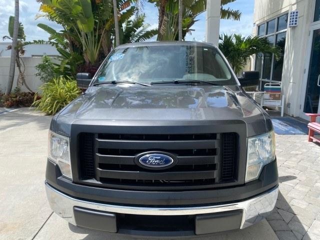 2010 Sterling Grey Metallic /Medium Stone Ford F-150 4 DR CREW XL LOW MILES 34,625 (1FTEW1CW5AF) with an 4.6L 8-Cyl Engine engine, Automatic transmission, located at 4701 North Dixie Hwy, Pompano Beach, FL, 33064, (954) 422-2889, 26.240938, -80.123474 - OUR WEBPAGE FLORIDACARS1.COM HAS OVER 100 PHOTOS AND FREE CARFAX LINK 2010 Ford F-150 XL Crew Pickup 4.6L V8 F SOHC 16V Gasoline 19 MPG Rear Wheel Drive Features ABS Brakes Air Conditioning Alloy Wheels AM/FM Stereo Automatic Transmission Auxiliary Audio Input Bed Liner Cloth Seats CD Audio Cruise C- Photo#2