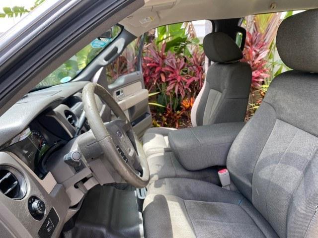 2010 Sterling Grey Metallic /Medium Stone Ford F-150 4 DR CREW XL LOW MILES 34,625 (1FTEW1CW5AF) with an 4.6L 8-Cyl Engine engine, Automatic transmission, located at 4701 North Dixie Hwy, Pompano Beach, FL, 33064, (954) 422-2889, 26.240938, -80.123474 - OUR WEBPAGE FLORIDACARS1.COM HAS OVER 100 PHOTOS AND FREE CARFAX LINK 2010 Ford F-150 XL Crew Pickup 4.6L V8 F SOHC 16V Gasoline 19 MPG Rear Wheel Drive Features ABS Brakes Air Conditioning Alloy Wheels AM/FM Stereo Automatic Transmission Auxiliary Audio Input Bed Liner Cloth Seats CD Audio Cruise C- Photo#10