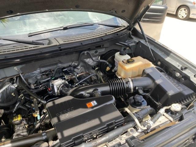 2010 Sterling Grey Metallic /Medium Stone Ford F-150 4 DR CREW XL LOW MILES 34,625 (1FTEW1CW5AF) with an 4.6L 8-Cyl Engine engine, Automatic transmission, located at 4701 North Dixie Hwy, Pompano Beach, FL, 33064, (954) 422-2889, 26.240938, -80.123474 - OUR WEBPAGE FLORIDACARS1.COM HAS OVER 100 PHOTOS AND FREE CARFAX LINK 2010 Ford F-150 XL Crew Pickup 4.6L V8 F SOHC 16V Gasoline 19 MPG Rear Wheel Drive Features ABS Brakes Air Conditioning Alloy Wheels AM/FM Stereo Automatic Transmission Auxiliary Audio Input Bed Liner Cloth Seats CD Audio Cruise C- Photo#25