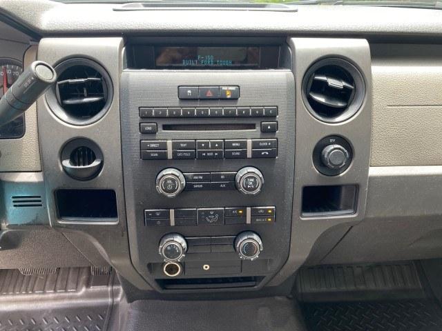 2010 Sterling Grey Metallic /Medium Stone Ford F-150 4 DR CREW XL LOW MILES 34,625 (1FTEW1CW5AF) with an 4.6L 8-Cyl Engine engine, Automatic transmission, located at 4701 North Dixie Hwy, Pompano Beach, FL, 33064, (954) 422-2889, 26.240938, -80.123474 - OUR WEBPAGE FLORIDACARS1.COM HAS OVER 100 PHOTOS AND FREE CARFAX LINK 2010 Ford F-150 XL Crew Pickup 4.6L V8 F SOHC 16V Gasoline 19 MPG Rear Wheel Drive Features ABS Brakes Air Conditioning Alloy Wheels AM/FM Stereo Automatic Transmission Auxiliary Audio Input Bed Liner Cloth Seats CD Audio Cruise C- Photo#56