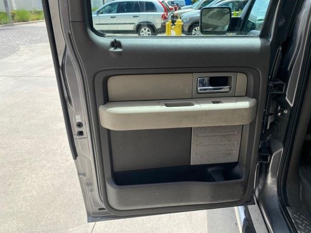 2010 Sterling Grey Metallic /Medium Stone Ford F-150 4 DR CREW XL LOW MILES 34,625 (1FTEW1CW5AF) with an 4.6L 8-Cyl Engine engine, Automatic transmission, located at 4701 North Dixie Hwy, Pompano Beach, FL, 33064, (954) 422-2889, 26.240938, -80.123474 - OUR WEBPAGE FLORIDACARS1.COM HAS OVER 100 PHOTOS AND FREE CARFAX LINK 2010 Ford F-150 XL Crew Pickup 4.6L V8 F SOHC 16V Gasoline 19 MPG Rear Wheel Drive Features ABS Brakes Air Conditioning Alloy Wheels AM/FM Stereo Automatic Transmission Auxiliary Audio Input Bed Liner Cloth Seats CD Audio Cruise C- Photo#76