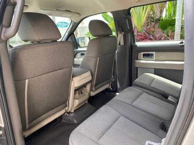 2010 Sterling Grey Metallic /Medium Stone Ford F-150 4 DR CREW XL LOW MILES 34,625 (1FTEW1CW5AF) with an 4.6L 8-Cyl Engine engine, Automatic transmission, located at 4701 North Dixie Hwy, Pompano Beach, FL, 33064, (954) 422-2889, 26.240938, -80.123474 - OUR WEBPAGE FLORIDACARS1.COM HAS OVER 100 PHOTOS AND FREE CARFAX LINK 2010 Ford F-150 XL Crew Pickup 4.6L V8 F SOHC 16V Gasoline 19 MPG Rear Wheel Drive Features ABS Brakes Air Conditioning Alloy Wheels AM/FM Stereo Automatic Transmission Auxiliary Audio Input Bed Liner Cloth Seats CD Audio Cruise C- Photo#81