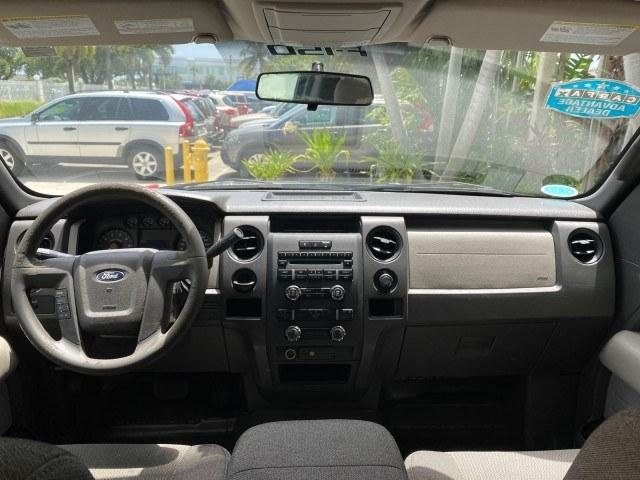 2010 Sterling Grey Metallic /Medium Stone Ford F-150 4 DR CREW XL LOW MILES 34,625 (1FTEW1CW5AF) with an 4.6L 8-Cyl Engine engine, Automatic transmission, located at 4701 North Dixie Hwy, Pompano Beach, FL, 33064, (954) 422-2889, 26.240938, -80.123474 - OUR WEBPAGE FLORIDACARS1.COM HAS OVER 100 PHOTOS AND FREE CARFAX LINK 2010 Ford F-150 XL Crew Pickup 4.6L V8 F SOHC 16V Gasoline 19 MPG Rear Wheel Drive Features ABS Brakes Air Conditioning Alloy Wheels AM/FM Stereo Automatic Transmission Auxiliary Audio Input Bed Liner Cloth Seats CD Audio Cruise C- Photo#84