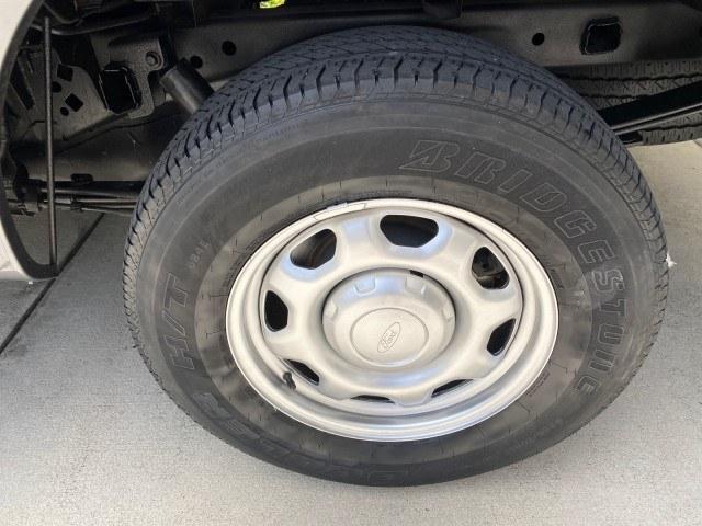 2010 Sterling Grey Metallic /Medium Stone Ford F-150 4 DR CREW XL LOW MILES 34,625 (1FTEW1CW5AF) with an 4.6L 8-Cyl Engine engine, Automatic transmission, located at 4701 North Dixie Hwy, Pompano Beach, FL, 33064, (954) 422-2889, 26.240938, -80.123474 - OUR WEBPAGE FLORIDACARS1.COM HAS OVER 100 PHOTOS AND FREE CARFAX LINK 2010 Ford F-150 XL Crew Pickup 4.6L V8 F SOHC 16V Gasoline 19 MPG Rear Wheel Drive Features ABS Brakes Air Conditioning Alloy Wheels AM/FM Stereo Automatic Transmission Auxiliary Audio Input Bed Liner Cloth Seats CD Audio Cruise C- Photo#89
