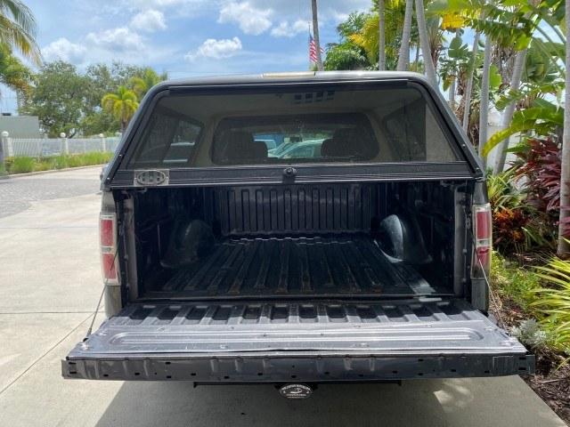 2010 Sterling Grey Metallic /Medium Stone Ford F-150 4 DR CREW XL LOW MILES 34,625 (1FTEW1CW5AF) with an 4.6L 8-Cyl Engine engine, Automatic transmission, located at 4701 North Dixie Hwy, Pompano Beach, FL, 33064, (954) 422-2889, 26.240938, -80.123474 - OUR WEBPAGE FLORIDACARS1.COM HAS OVER 100 PHOTOS AND FREE CARFAX LINK 2010 Ford F-150 XL Crew Pickup 4.6L V8 F SOHC 16V Gasoline 19 MPG Rear Wheel Drive Features ABS Brakes Air Conditioning Alloy Wheels AM/FM Stereo Automatic Transmission Auxiliary Audio Input Bed Liner Cloth Seats CD Audio Cruise C- Photo#98