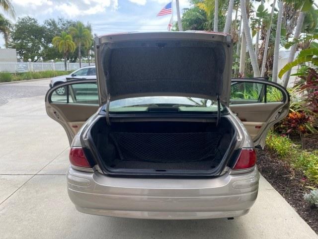 2004 Light Bronzemist Metallic /Cashmere Buick LeSabre Custom LOW MILES 65,489 (1G4HP54K444) with an 3.8L 3800 V6 SFI Engine engine, Automatic transmission, located at 4701 North Dixie Hwy, Pompano Beach, FL, 33064, (954) 422-2889, 26.240938, -80.123474 - OUR WEBPAGE FLORIDACARS1.COM HAS OVER 100 PHOTOS AND FREE CARFAX LINK 2004 Buick Lesabre Custom Sedan 4 DR 3.8L V6 F OHV Gasoline 29 MPG Front Wheel Drive Features ABS Brakes Air Conditioning Alloy Wheels AM/FM Stereo Automatic Transmission Cassette Player CD Audio Cloth Seats Cruise Control Power L- Photo#15