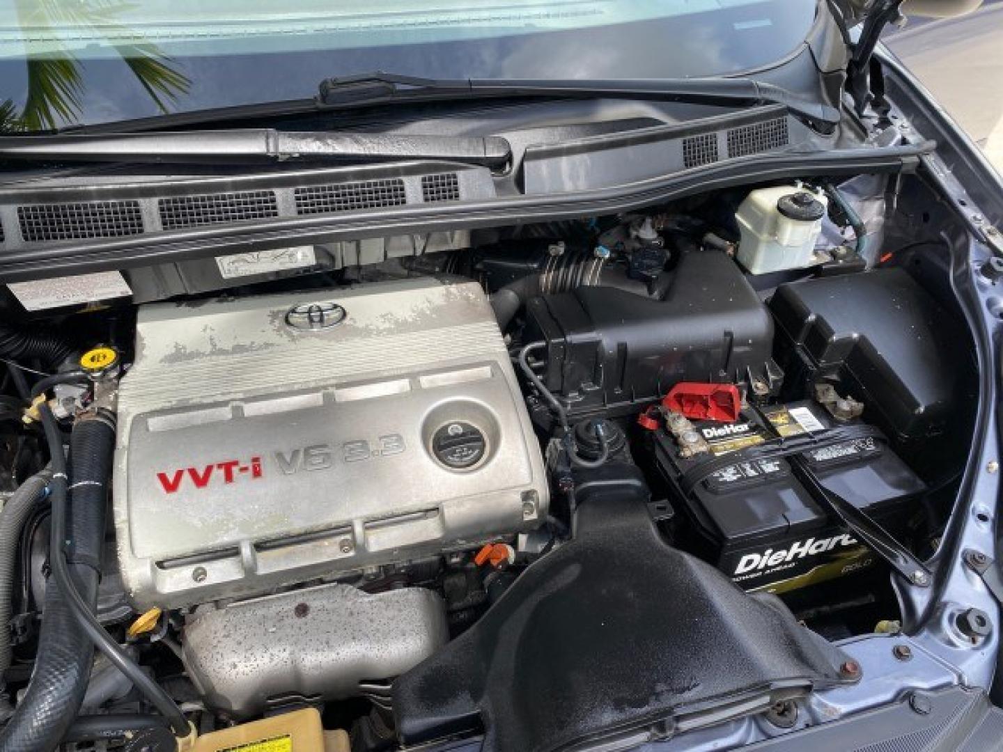 2006 Blue Mirage Metallic /Stone Toyota Sienna CE VAN LOW MILES 57,411 (5TDZA23C06S) with an 3.3L 24-Valve SEFI DOHC VVT-i V6 Engine engine, Automatic transmission, located at 4701 North Dixie Hwy, Pompano Beach, FL, 33064, (954) 422-2889, 26.240938, -80.123474 - OUR WEBPAGE FLORIDACARS1.COM HAS OVER 100 PHOTOS AND FREE CARFAX LINK 2006 Toyota Sienna CE 7 Passenger Van 3.3L V6 Gasoline 26 MPG Front Wheel Drive Features ABS Brakes Air Conditioning Alloy Wheels AM/FM Stereo Automatic Transmission CD Audio Cloth Seats Cruise Control Fold-Away Third Row Power Lo- Photo#25