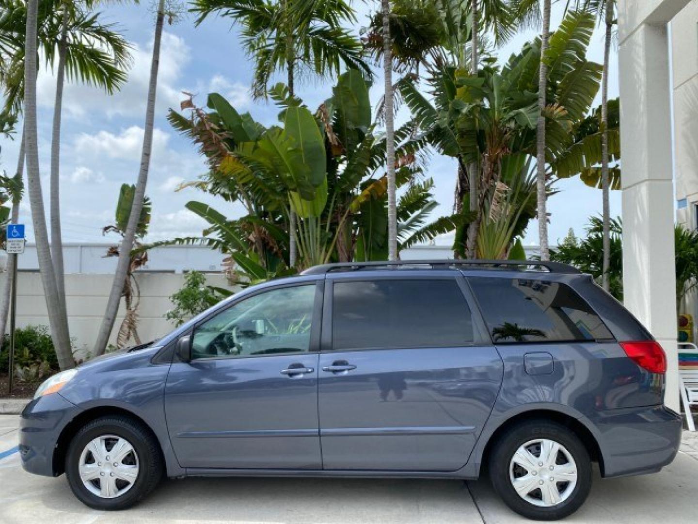 2006 Blue Mirage Metallic /Stone Toyota Sienna CE VAN LOW MILES 57,411 (5TDZA23C06S) with an 3.3L 24-Valve SEFI DOHC VVT-i V6 Engine engine, Automatic transmission, located at 4701 North Dixie Hwy, Pompano Beach, FL, 33064, (954) 422-2889, 26.240938, -80.123474 - OUR WEBPAGE FLORIDACARS1.COM HAS OVER 100 PHOTOS AND FREE CARFAX LINK 2006 Toyota Sienna CE 7 Passenger Van 3.3L V6 Gasoline 26 MPG Front Wheel Drive Features ABS Brakes Air Conditioning Alloy Wheels AM/FM Stereo Automatic Transmission CD Audio Cloth Seats Cruise Control Fold-Away Third Row Power Lo- Photo#31