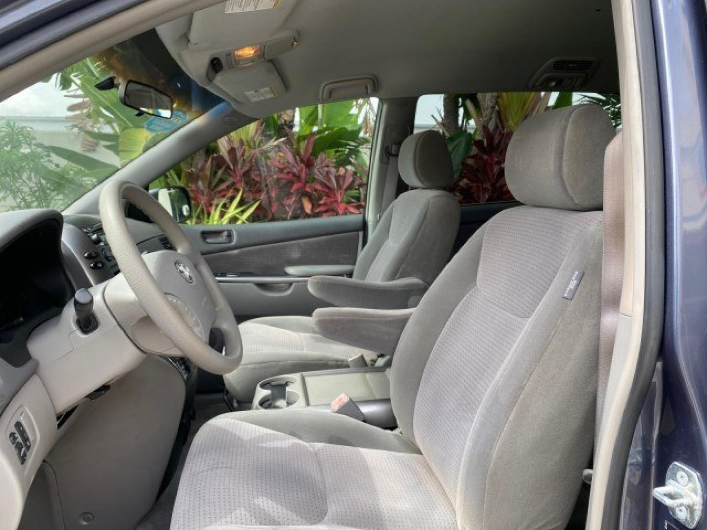 2006 Blue Mirage Metallic /Stone Toyota Sienna CE VAN LOW MILES 57,411 (5TDZA23C06S) with an 3.3L 24-Valve SEFI DOHC VVT-i V6 Engine engine, Automatic transmission, located at 4701 North Dixie Hwy, Pompano Beach, FL, 33064, (954) 422-2889, 26.240938, -80.123474 - OUR WEBPAGE FLORIDACARS1.COM HAS OVER 100 PHOTOS AND FREE CARFAX LINK 2006 Toyota Sienna CE 7 Passenger Van 3.3L V6 Gasoline 26 MPG Front Wheel Drive Features ABS Brakes Air Conditioning Alloy Wheels AM/FM Stereo Automatic Transmission CD Audio Cloth Seats Cruise Control Fold-Away Third Row Power Lo- Photo#42