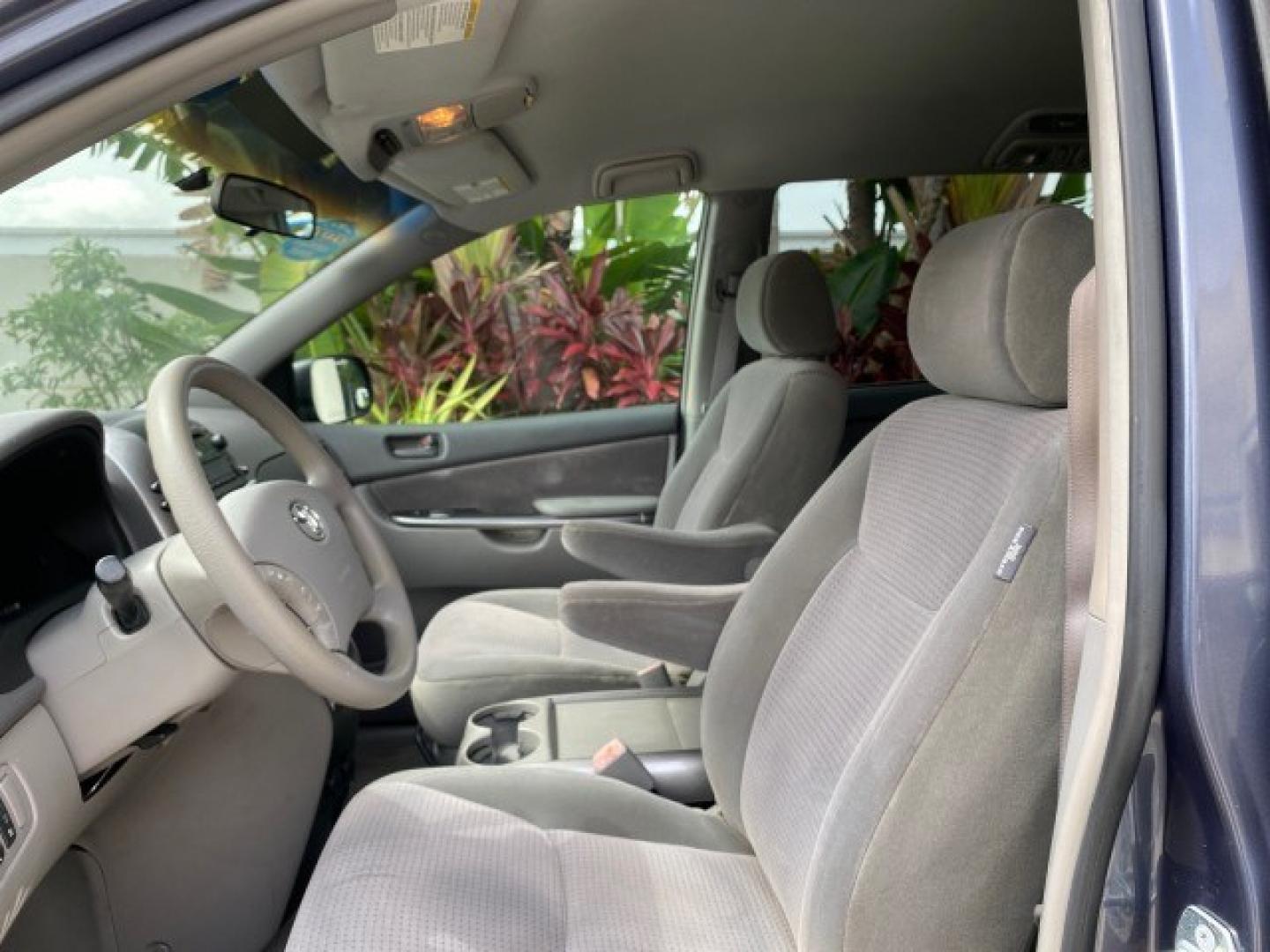 2006 Blue Mirage Metallic /Stone Toyota Sienna CE VAN LOW MILES 57,411 (5TDZA23C06S) with an 3.3L 24-Valve SEFI DOHC VVT-i V6 Engine engine, Automatic transmission, located at 4701 North Dixie Hwy, Pompano Beach, FL, 33064, (954) 422-2889, 26.240938, -80.123474 - OUR WEBPAGE FLORIDACARS1.COM HAS OVER 100 PHOTOS AND FREE CARFAX LINK 2006 Toyota Sienna CE 7 Passenger Van 3.3L V6 Gasoline 26 MPG Front Wheel Drive Features ABS Brakes Air Conditioning Alloy Wheels AM/FM Stereo Automatic Transmission CD Audio Cloth Seats Cruise Control Fold-Away Third Row Power Lo- Photo#43