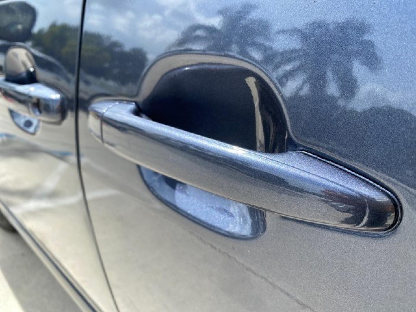2006 Blue Mirage Metallic /Stone Toyota Sienna CE VAN LOW MILES 57,411 (5TDZA23C06S) with an 3.3L 24-Valve SEFI DOHC VVT-i V6 Engine engine, Automatic transmission, located at 4701 North Dixie Hwy, Pompano Beach, FL, 33064, (954) 422-2889, 26.240938, -80.123474 - OUR WEBPAGE FLORIDACARS1.COM HAS OVER 100 PHOTOS AND FREE CARFAX LINK 2006 Toyota Sienna CE 7 Passenger Van 3.3L V6 Gasoline 26 MPG Front Wheel Drive Features ABS Brakes Air Conditioning Alloy Wheels AM/FM Stereo Automatic Transmission CD Audio Cloth Seats Cruise Control Fold-Away Third Row Power Lo- Photo#74