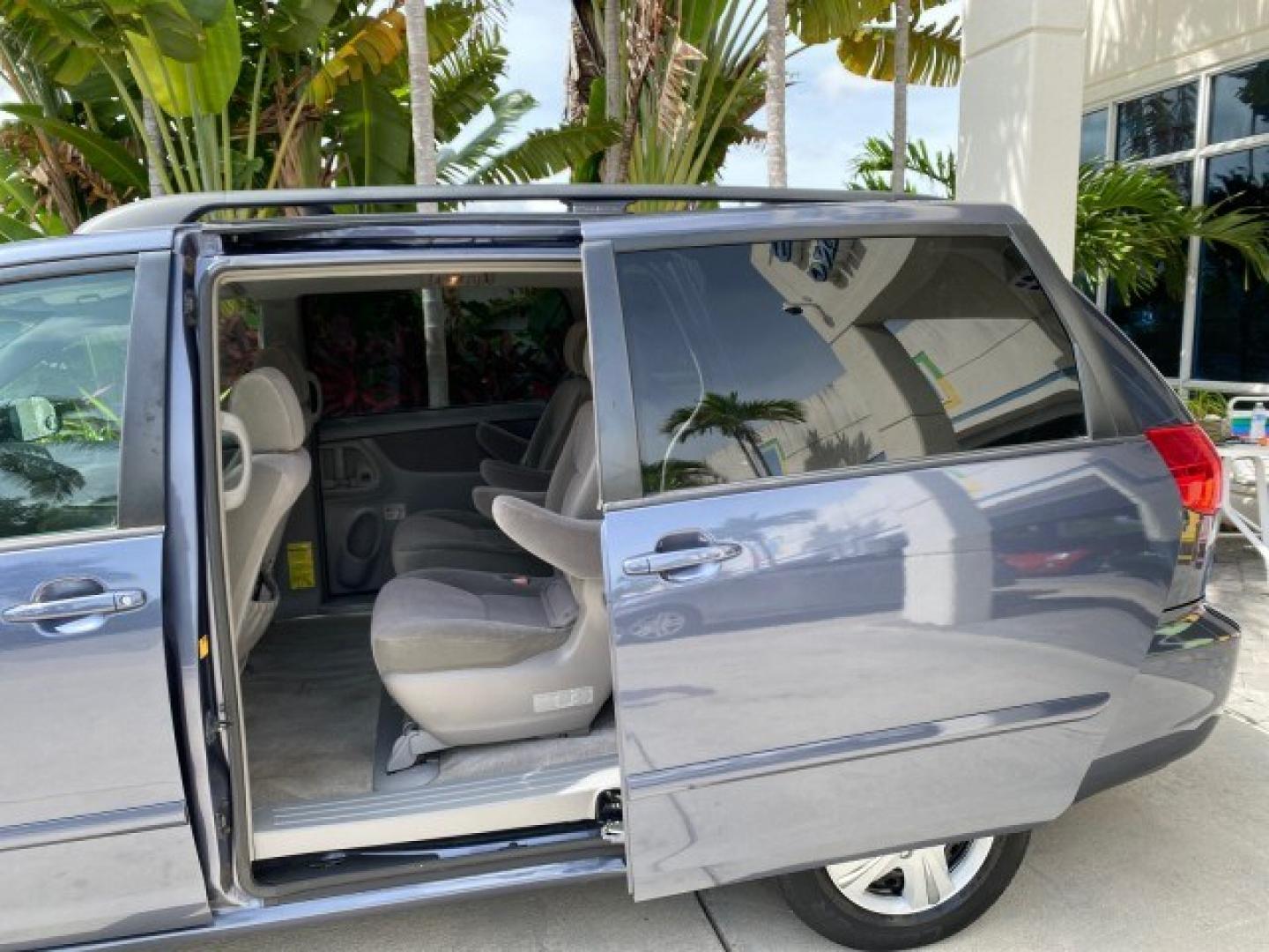 2006 Blue Mirage Metallic /Stone Toyota Sienna CE VAN LOW MILES 57,411 (5TDZA23C06S) with an 3.3L 24-Valve SEFI DOHC VVT-i V6 Engine engine, Automatic transmission, located at 4701 North Dixie Hwy, Pompano Beach, FL, 33064, (954) 422-2889, 26.240938, -80.123474 - OUR WEBPAGE FLORIDACARS1.COM HAS OVER 100 PHOTOS AND FREE CARFAX LINK 2006 Toyota Sienna CE 7 Passenger Van 3.3L V6 Gasoline 26 MPG Front Wheel Drive Features ABS Brakes Air Conditioning Alloy Wheels AM/FM Stereo Automatic Transmission CD Audio Cloth Seats Cruise Control Fold-Away Third Row Power Lo- Photo#75