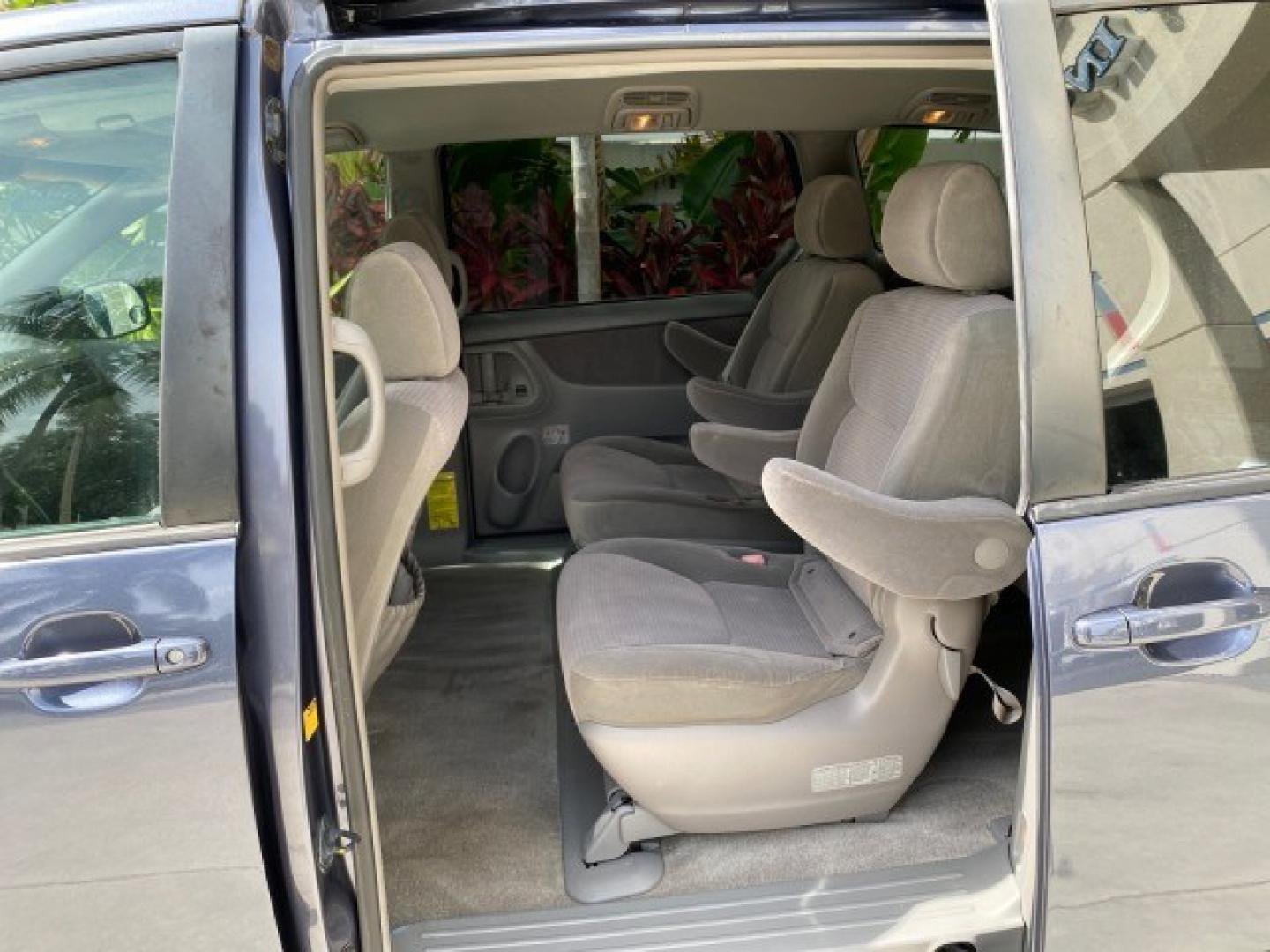 2006 Blue Mirage Metallic /Stone Toyota Sienna CE VAN LOW MILES 57,411 (5TDZA23C06S) with an 3.3L 24-Valve SEFI DOHC VVT-i V6 Engine engine, Automatic transmission, located at 4701 North Dixie Hwy, Pompano Beach, FL, 33064, (954) 422-2889, 26.240938, -80.123474 - OUR WEBPAGE FLORIDACARS1.COM HAS OVER 100 PHOTOS AND FREE CARFAX LINK 2006 Toyota Sienna CE 7 Passenger Van 3.3L V6 Gasoline 26 MPG Front Wheel Drive Features ABS Brakes Air Conditioning Alloy Wheels AM/FM Stereo Automatic Transmission CD Audio Cloth Seats Cruise Control Fold-Away Third Row Power Lo- Photo#76