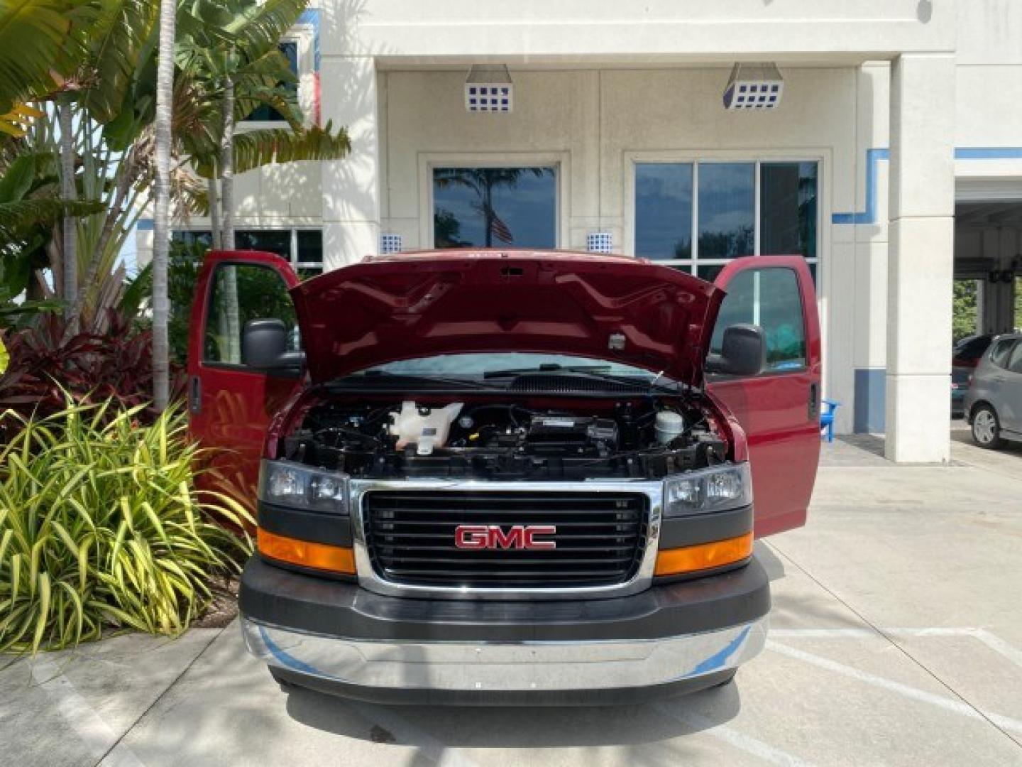 2009 Sport Red Metallic /Medium Pewter GMC Savana Passenger LOW MILES 53,014 1 OWNER 8 Passenger (1GKFG154891) with an 5.3L Vortec 1000 V8 SFI Engine engine, Automatic transmission, located at 4701 North Dixie Hwy, Pompano Beach, FL, 33064, (954) 422-2889, 26.240938, -80.123474 - OUR WEBPAGE FLORIDACARS1.COM HAS OVER 100 PHOTOS AND FREE CARFAX LINK 2009 GMC Savana LS 1500 1 OWNER 8 PASSENGER Van 5.3L V8 F OHV 16V Flex Fuel 16 MPG Rear Wheel Drive Features ABS Brakes Air Conditioning AM/FM Stereo Automatic Transmission CD Audio Cloth Seats Cruise Control Overhead Airbags Powe- Photo#16