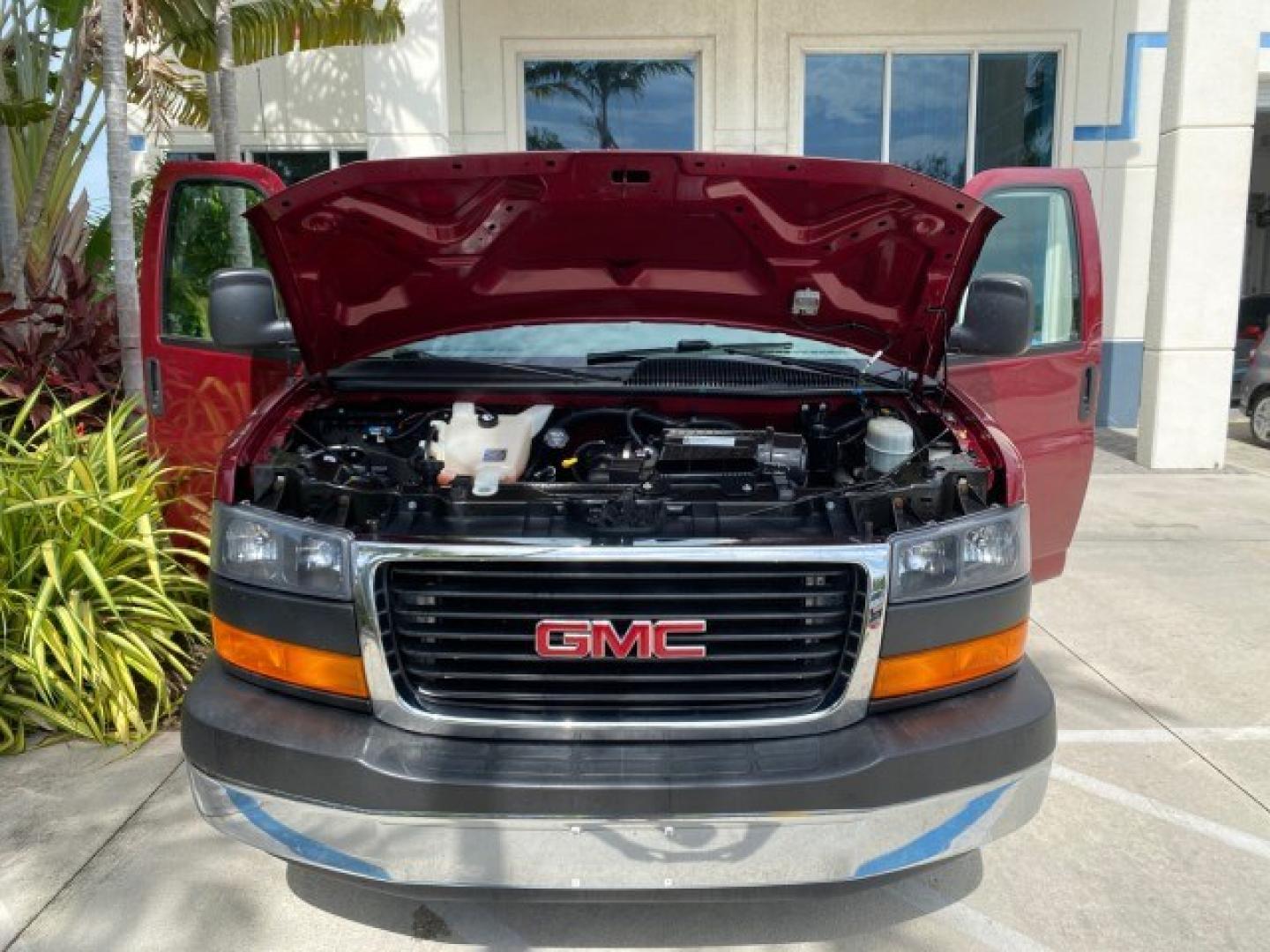 2009 Sport Red Metallic /Medium Pewter GMC Savana Passenger LOW MILES 53,014 1 OWNER 8 Passenger (1GKFG154891) with an 5.3L Vortec 1000 V8 SFI Engine engine, Automatic transmission, located at 4701 North Dixie Hwy, Pompano Beach, FL, 33064, (954) 422-2889, 26.240938, -80.123474 - OUR WEBPAGE FLORIDACARS1.COM HAS OVER 100 PHOTOS AND FREE CARFAX LINK 2009 GMC Savana LS 1500 1 OWNER 8 PASSENGER Van 5.3L V8 F OHV 16V Flex Fuel 16 MPG Rear Wheel Drive Features ABS Brakes Air Conditioning AM/FM Stereo Automatic Transmission CD Audio Cloth Seats Cruise Control Overhead Airbags Powe- Photo#17