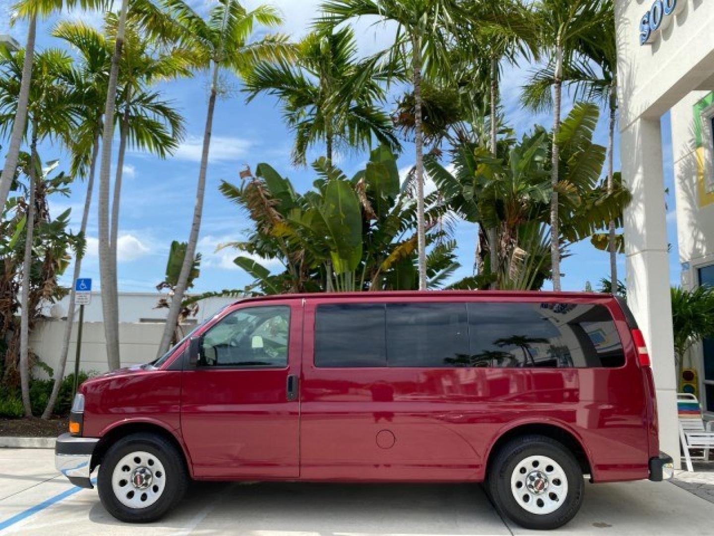 2009 Sport Red Metallic /Medium Pewter GMC Savana Passenger LOW MILES 53,014 1 OWNER 8 Passenger (1GKFG154891) with an 5.3L Vortec 1000 V8 SFI Engine engine, Automatic transmission, located at 4701 North Dixie Hwy, Pompano Beach, FL, 33064, (954) 422-2889, 26.240938, -80.123474 - OUR WEBPAGE FLORIDACARS1.COM HAS OVER 100 PHOTOS AND FREE CARFAX LINK 2009 GMC Savana LS 1500 1 OWNER 8 PASSENGER Van 5.3L V8 F OHV 16V Flex Fuel 16 MPG Rear Wheel Drive Features ABS Brakes Air Conditioning AM/FM Stereo Automatic Transmission CD Audio Cloth Seats Cruise Control Overhead Airbags Powe- Photo#30