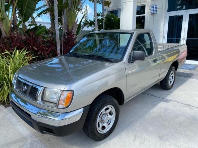 2000 Silver Ice Metallic /Gray Nissan Frontier 2WD AUTO AC XE LOW MILES 51,826 (1N6DD21S2YC) with an 2.4L DOHC SMPI 16-Valve 4-Cyl Engine engine, Automatic transmission, located at 4701 North Dixie Hwy, Pompano Beach, FL, 33064, (954) 422-2889, 26.240938, -80.123474 - OUR WEBPAGE FLORIDACARS1.COM HAS OVER 100 PHOTOS AND FREE CARFAX LINK 2000 Nissan Frontier XE Pickup 2.4L I4 F DOHC Gasoline 26 MPG Rear Wheel Drive Features ABS Brakes Air Conditioning AM/FM Stereo Automatic Transmission Cassette Player Cloth Seats 2000 Nissan Frontier XE Regular Cab is a hard-to-f- Photo#29