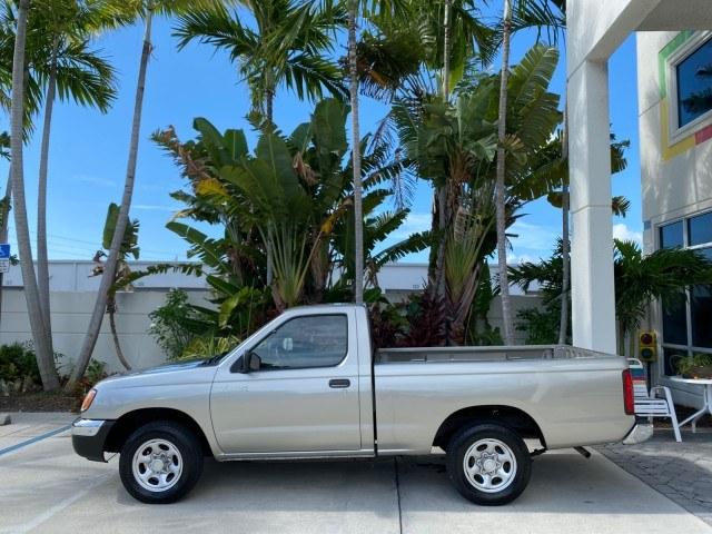 2000 Silver Ice Metallic /Gray Nissan Frontier 2WD AUTO AC XE LOW MILES 51,826 (1N6DD21S2YC) with an 2.4L DOHC SMPI 16-Valve 4-Cyl Engine engine, Automatic transmission, located at 4701 North Dixie Hwy, Pompano Beach, FL, 33064, (954) 422-2889, 26.240938, -80.123474 - OUR WEBPAGE FLORIDACARS1.COM HAS OVER 100 PHOTOS AND FREE CARFAX LINK 2000 Nissan Frontier XE Pickup 2.4L I4 F DOHC Gasoline 26 MPG Rear Wheel Drive Features ABS Brakes Air Conditioning AM/FM Stereo Automatic Transmission Cassette Player Cloth Seats 2000 Nissan Frontier XE Regular Cab is a hard-to-f- Photo#30