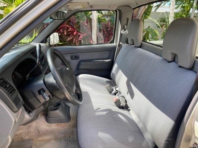 2000 Silver Ice Metallic /Gray Nissan Frontier 2WD AUTO AC XE LOW MILES 51,826 (1N6DD21S2YC) with an 2.4L DOHC SMPI 16-Valve 4-Cyl Engine engine, Automatic transmission, located at 4701 North Dixie Hwy, Pompano Beach, FL, 33064, (954) 422-2889, 26.240938, -80.123474 - OUR WEBPAGE FLORIDACARS1.COM HAS OVER 100 PHOTOS AND FREE CARFAX LINK 2000 Nissan Frontier XE Pickup 2.4L I4 F DOHC Gasoline 26 MPG Rear Wheel Drive Features ABS Brakes Air Conditioning AM/FM Stereo Automatic Transmission Cassette Player Cloth Seats 2000 Nissan Frontier XE Regular Cab is a hard-to-f- Photo#42