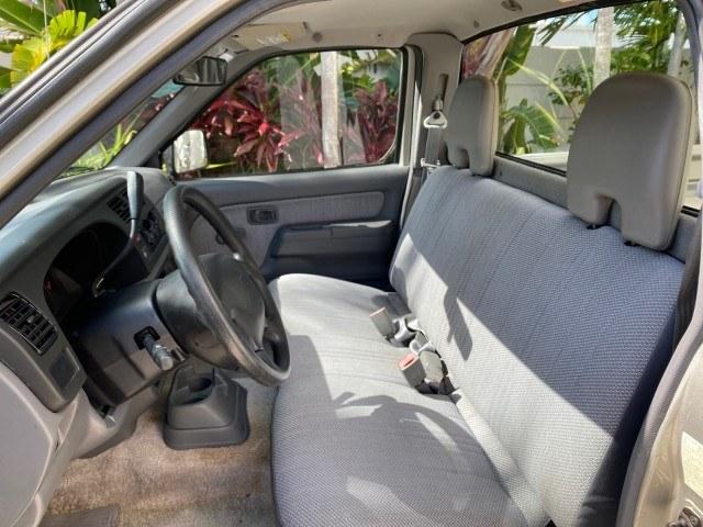 2000 Silver Ice Metallic /Gray Nissan Frontier 2WD AUTO AC XE LOW MILES 51,826 (1N6DD21S2YC) with an 2.4L DOHC SMPI 16-Valve 4-Cyl Engine engine, Automatic transmission, located at 4701 North Dixie Hwy, Pompano Beach, FL, 33064, (954) 422-2889, 26.240938, -80.123474 - OUR WEBPAGE FLORIDACARS1.COM HAS OVER 100 PHOTOS AND FREE CARFAX LINK 2000 Nissan Frontier XE Pickup 2.4L I4 F DOHC Gasoline 26 MPG Rear Wheel Drive Features ABS Brakes Air Conditioning AM/FM Stereo Automatic Transmission Cassette Player Cloth Seats 2000 Nissan Frontier XE Regular Cab is a hard-to-f- Photo#44
