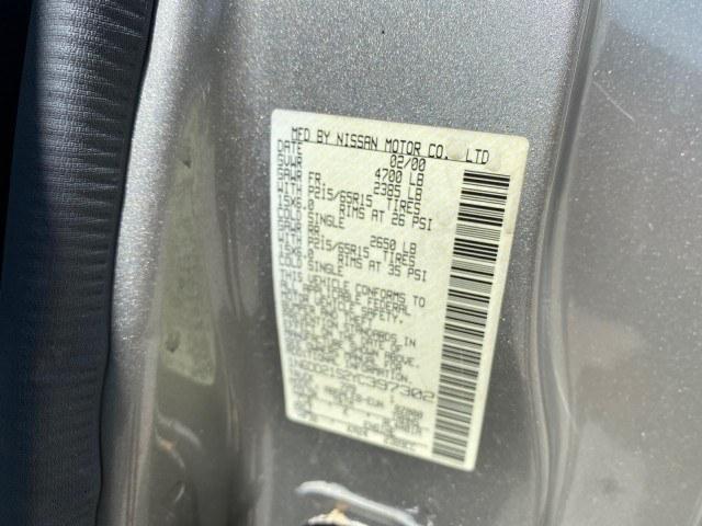 2000 Silver Ice Metallic /Gray Nissan Frontier 2WD AUTO AC XE LOW MILES 51,826 (1N6DD21S2YC) with an 2.4L DOHC SMPI 16-Valve 4-Cyl Engine engine, Automatic transmission, located at 4701 North Dixie Hwy, Pompano Beach, FL, 33064, (954) 422-2889, 26.240938, -80.123474 - OUR WEBPAGE FLORIDACARS1.COM HAS OVER 100 PHOTOS AND FREE CARFAX LINK 2000 Nissan Frontier XE Pickup 2.4L I4 F DOHC Gasoline 26 MPG Rear Wheel Drive Features ABS Brakes Air Conditioning AM/FM Stereo Automatic Transmission Cassette Player Cloth Seats 2000 Nissan Frontier XE Regular Cab is a hard-to-f- Photo#69
