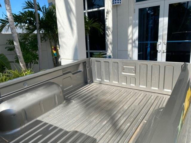 2000 Silver Ice Metallic /Gray Nissan Frontier 2WD AUTO AC XE LOW MILES 51,826 (1N6DD21S2YC) with an 2.4L DOHC SMPI 16-Valve 4-Cyl Engine engine, Automatic transmission, located at 4701 North Dixie Hwy, Pompano Beach, FL, 33064, (954) 422-2889, 26.240938, -80.123474 - OUR WEBPAGE FLORIDACARS1.COM HAS OVER 100 PHOTOS AND FREE CARFAX LINK 2000 Nissan Frontier XE Pickup 2.4L I4 F DOHC Gasoline 26 MPG Rear Wheel Drive Features ABS Brakes Air Conditioning AM/FM Stereo Automatic Transmission Cassette Player Cloth Seats 2000 Nissan Frontier XE Regular Cab is a hard-to-f- Photo#78