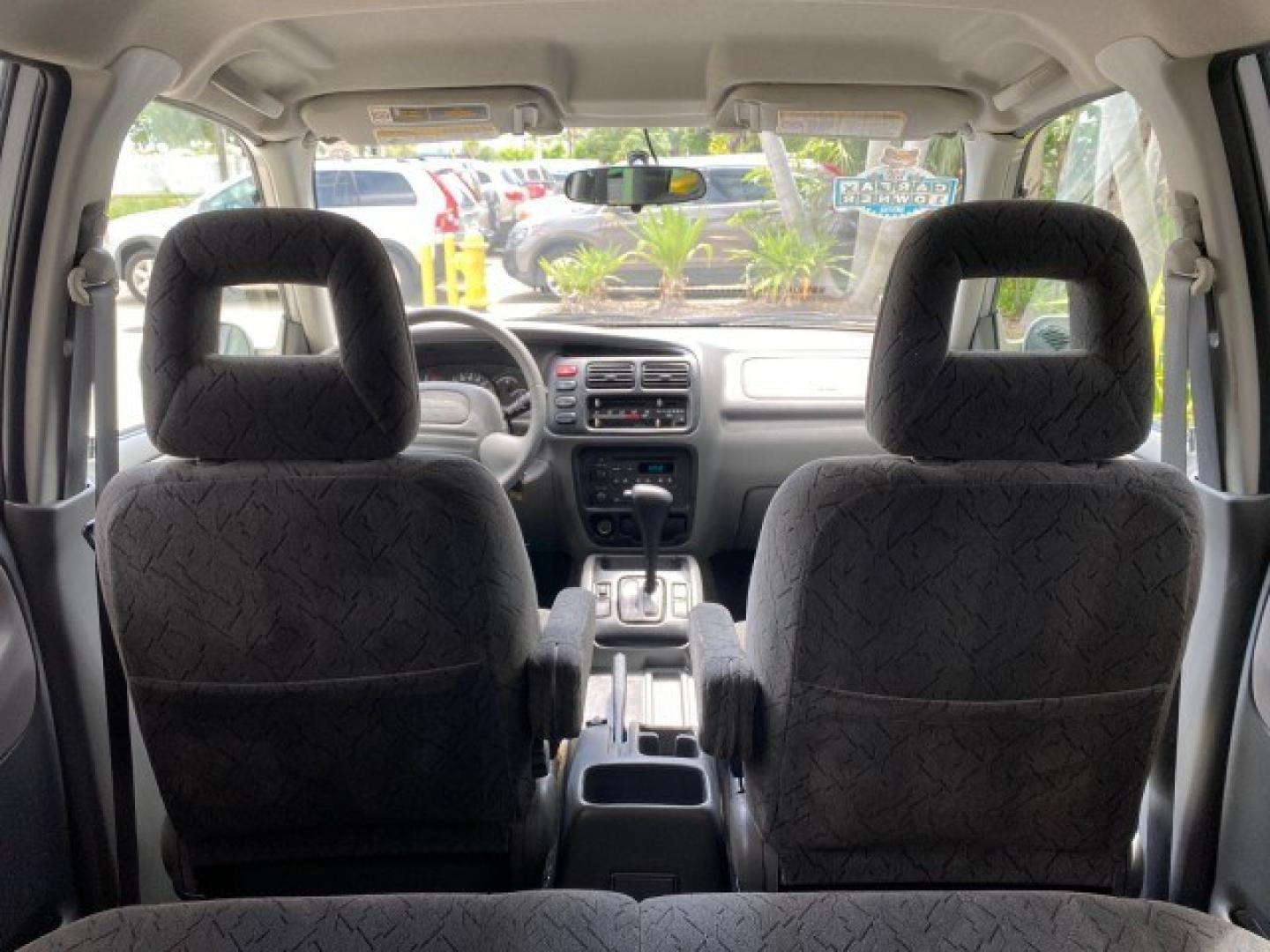 2003 Silver Leaf Metallic /Medium Gray Chevrolet Tracker LT LOW MILES 45,920 1 OWNER (2CNBE634X36) with an 2.5L DOHC 24-Valve V6 Multi-Port Fuel Injection Engine engine, Automatic transmission, located at 4701 North Dixie Hwy, Pompano Beach, FL, 33064, (954) 422-2889, 26.240938, -80.123474 - OUR WEBPAGE FLORIDACARS1.COM HAS OVER 100 PHOTOS AND FREE CARFAX LINK 2003 Chevrolet Tracker LT 1 OWNER 4 Door Wagon/Sport Utility 2.5L V6 F DOHC Gasoline 21 MPG Rear Wheel Drive Features Air Conditioning AM/FM Stereo Automatic Transmission CD Audio Cloth Seats Power Locks Power Mirrors Power Window- Photo#96