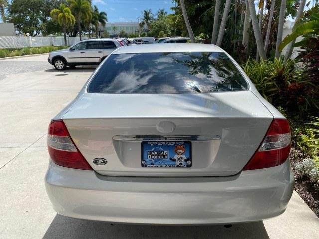 2003 Lunar Mist Metallic /Stone Toyota Camry AC AUTO LE LOW MILES 66,649 (4T1BE32K23U) with an 2.4L DOHC Vvti 16-Valve 4-Cyl Engine engine, Automatic transmission, located at 4701 North Dixie Hwy, Pompano Beach, FL, 33064, (954) 422-2889, 26.240938, -80.123474 - OUR WEBPAGE FLORIDACARS1.COM HAS OVER 100 PHOTOS AND FREE CARFAX LINK 2003 Toyota Camry LE Sedan 4 DR 2.4L I4 F DOHC 16V Gasoline 32 MPG Front Wheel Drive Features Air Conditioning AM/FM Stereo Automatic Transmission Cassette Player CD Audio Cloth Seats Cruise Control Power Locks Power Mirrors Power- Photo#35