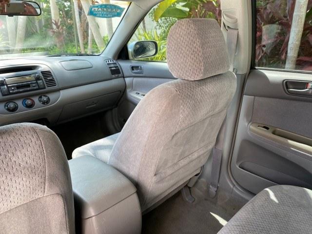 2003 Lunar Mist Metallic /Stone Toyota Camry AC AUTO LE LOW MILES 66,649 (4T1BE32K23U) with an 2.4L DOHC Vvti 16-Valve 4-Cyl Engine engine, Automatic transmission, located at 4701 North Dixie Hwy, Pompano Beach, FL, 33064, (954) 422-2889, 26.240938, -80.123474 - OUR WEBPAGE FLORIDACARS1.COM HAS OVER 100 PHOTOS AND FREE CARFAX LINK 2003 Toyota Camry LE Sedan 4 DR 2.4L I4 F DOHC 16V Gasoline 32 MPG Front Wheel Drive Features Air Conditioning AM/FM Stereo Automatic Transmission Cassette Player CD Audio Cloth Seats Cruise Control Power Locks Power Mirrors Power- Photo#82