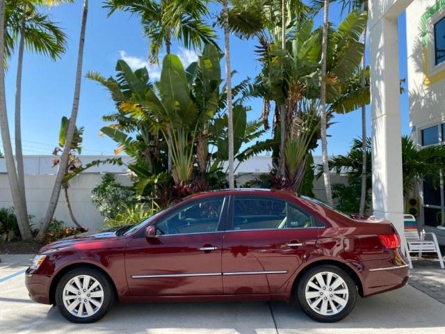 2010 Dark Cherry Red /Camel Hyundai Sonata Limited LOW MILES 27,381 1 OWNER (5NPEU4AF7AH) with an 3.3L DOHC V6 Engine engine, Automatic transmission, located at 4701 North Dixie Hwy, Pompano Beach, FL, 33064, (954) 422-2889, 26.240938, -80.123474 - OUR WEBPAGE FLORIDACARS1.COM HAS OVER 100 PHOTOS AND FREE CARFAX LINK 2010 Hyundai Sonata Limited V6 1 OWNER Sedan 4 DR 3.3L V6 F DOHC 24V Gasoline 29 MPG Front Wheel Drive Features ABS Brakes Air Conditioning Alloy Wheels AM/FM Stereo Automatic Transmission Auxiliary Audio Input CD Audio Cruise Con- Photo#31