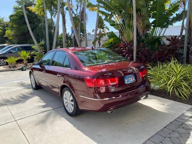 2010 Dark Cherry Red /Camel Hyundai Sonata Limited LOW MILES 27,381 1 OWNER (5NPEU4AF7AH) with an 3.3L DOHC V6 Engine engine, Automatic transmission, located at 4701 North Dixie Hwy, Pompano Beach, FL, 33064, (954) 422-2889, 26.240938, -80.123474 - OUR WEBPAGE FLORIDACARS1.COM HAS OVER 100 PHOTOS AND FREE CARFAX LINK 2010 Hyundai Sonata Limited V6 1 OWNER Sedan 4 DR 3.3L V6 F DOHC 24V Gasoline 29 MPG Front Wheel Drive Features ABS Brakes Air Conditioning Alloy Wheels AM/FM Stereo Automatic Transmission Auxiliary Audio Input CD Audio Cruise Con- Photo#32