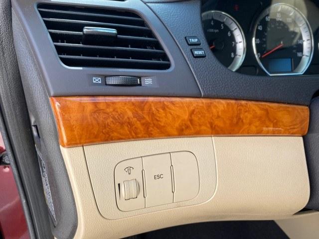 2010 Dark Cherry Red /Camel Hyundai Sonata Limited LOW MILES 27,381 1 OWNER (5NPEU4AF7AH) with an 3.3L DOHC V6 Engine engine, Automatic transmission, located at 4701 North Dixie Hwy, Pompano Beach, FL, 33064, (954) 422-2889, 26.240938, -80.123474 - OUR WEBPAGE FLORIDACARS1.COM HAS OVER 100 PHOTOS AND FREE CARFAX LINK 2010 Hyundai Sonata Limited V6 1 OWNER Sedan 4 DR 3.3L V6 F DOHC 24V Gasoline 29 MPG Front Wheel Drive Features ABS Brakes Air Conditioning Alloy Wheels AM/FM Stereo Automatic Transmission Auxiliary Audio Input CD Audio Cruise Con- Photo#57