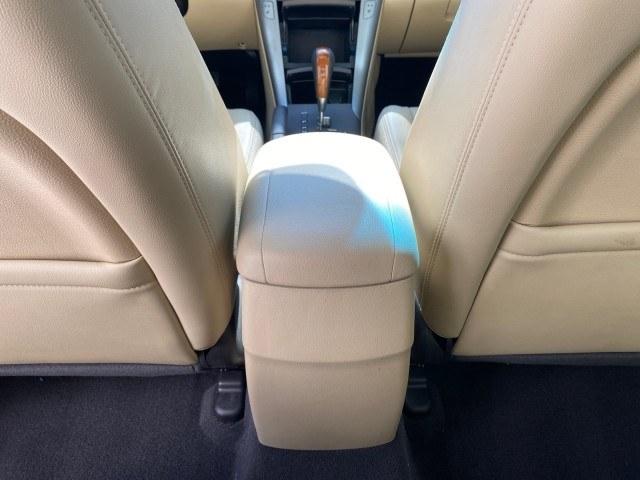 2010 Dark Cherry Red /Camel Hyundai Sonata Limited LOW MILES 27,381 1 OWNER (5NPEU4AF7AH) with an 3.3L DOHC V6 Engine engine, Automatic transmission, located at 4701 North Dixie Hwy, Pompano Beach, FL, 33064, (954) 422-2889, 26.240938, -80.123474 - OUR WEBPAGE FLORIDACARS1.COM HAS OVER 100 PHOTOS AND FREE CARFAX LINK 2010 Hyundai Sonata Limited V6 1 OWNER Sedan 4 DR 3.3L V6 F DOHC 24V Gasoline 29 MPG Front Wheel Drive Features ABS Brakes Air Conditioning Alloy Wheels AM/FM Stereo Automatic Transmission Auxiliary Audio Input CD Audio Cruise Con- Photo#88
