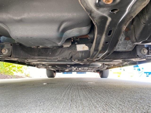 2010 Dark Titanium Metallic /Medium Slate Gray/Light Shale Dodge Grand Caravan SE LOW MILES 36,541 (2D4RN4DE9AR) with an 3.3L OHV V6 Engine engine, Automatic transmission, located at 4701 North Dixie Hwy, Pompano Beach, FL, 33064, (954) 422-2889, 26.240938, -80.123474 - OUR WEBPAGE FLORIDACARS1.COM HAS OVER 100 PHOTOS AND FREE CARFAX LINK 2010 Dodge Grand Caravan SE Van 3.3L V6 F OHV 12V Gasoline 24 MPG Front Wheel Drive Features ABS Brakes Air Conditioning AM/FM Stereo Automatic Transmission Auxiliary Audio Input CD Audio Cloth Seats Cruise Control Flex Fuel Vehic- Photo#21