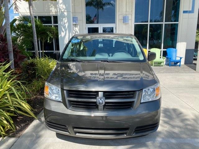 2010 Dark Titanium Metallic /Medium Slate Gray/Light Shale Dodge Grand Caravan SE LOW MILES 36,541 (2D4RN4DE9AR) with an 3.3L OHV V6 Engine engine, Automatic transmission, located at 4701 North Dixie Hwy, Pompano Beach, FL, 33064, (954) 422-2889, 26.240938, -80.123474 - OUR WEBPAGE FLORIDACARS1.COM HAS OVER 100 PHOTOS AND FREE CARFAX LINK 2010 Dodge Grand Caravan SE Van 3.3L V6 F OHV 12V Gasoline 24 MPG Front Wheel Drive Features ABS Brakes Air Conditioning AM/FM Stereo Automatic Transmission Auxiliary Audio Input CD Audio Cloth Seats Cruise Control Flex Fuel Vehic- Photo#27
