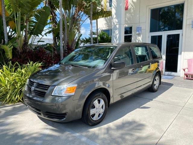 2010 Dark Titanium Metallic /Medium Slate Gray/Light Shale Dodge Grand Caravan SE LOW MILES 36,541 (2D4RN4DE9AR) with an 3.3L OHV V6 Engine engine, Automatic transmission, located at 4701 North Dixie Hwy, Pompano Beach, FL, 33064, (954) 422-2889, 26.240938, -80.123474 - OUR WEBPAGE FLORIDACARS1.COM HAS OVER 100 PHOTOS AND FREE CARFAX LINK 2010 Dodge Grand Caravan SE Van 3.3L V6 F OHV 12V Gasoline 24 MPG Front Wheel Drive Features ABS Brakes Air Conditioning AM/FM Stereo Automatic Transmission Auxiliary Audio Input CD Audio Cloth Seats Cruise Control Flex Fuel Vehic- Photo#28