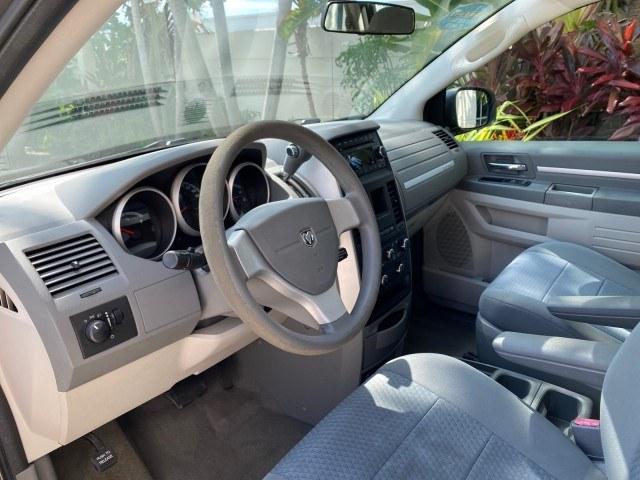 2010 Dark Titanium Metallic /Medium Slate Gray/Light Shale Dodge Grand Caravan SE LOW MILES 36,541 (2D4RN4DE9AR) with an 3.3L OHV V6 Engine engine, Automatic transmission, located at 4701 North Dixie Hwy, Pompano Beach, FL, 33064, (954) 422-2889, 26.240938, -80.123474 - OUR WEBPAGE FLORIDACARS1.COM HAS OVER 100 PHOTOS AND FREE CARFAX LINK 2010 Dodge Grand Caravan SE Van 3.3L V6 F OHV 12V Gasoline 24 MPG Front Wheel Drive Features ABS Brakes Air Conditioning AM/FM Stereo Automatic Transmission Auxiliary Audio Input CD Audio Cloth Seats Cruise Control Flex Fuel Vehic- Photo#46