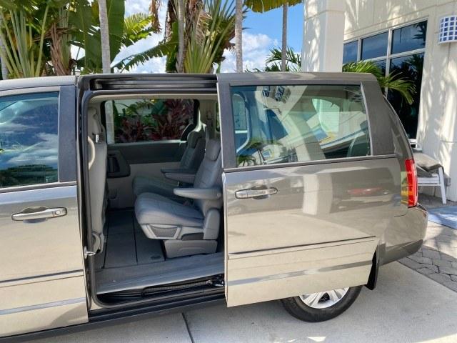 2010 Dark Titanium Metallic /Medium Slate Gray/Light Shale Dodge Grand Caravan SE LOW MILES 36,541 (2D4RN4DE9AR) with an 3.3L OHV V6 Engine engine, Automatic transmission, located at 4701 North Dixie Hwy, Pompano Beach, FL, 33064, (954) 422-2889, 26.240938, -80.123474 - OUR WEBPAGE FLORIDACARS1.COM HAS OVER 100 PHOTOS AND FREE CARFAX LINK 2010 Dodge Grand Caravan SE Van 3.3L V6 F OHV 12V Gasoline 24 MPG Front Wheel Drive Features ABS Brakes Air Conditioning AM/FM Stereo Automatic Transmission Auxiliary Audio Input CD Audio Cloth Seats Cruise Control Flex Fuel Vehic- Photo#71