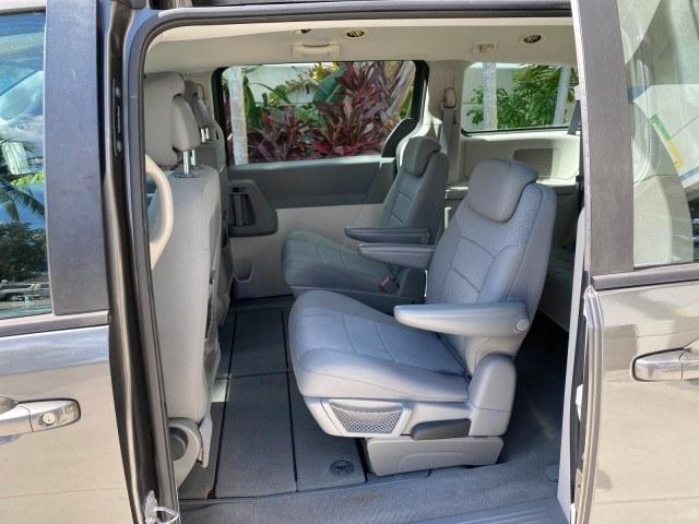 2010 Dark Titanium Metallic /Medium Slate Gray/Light Shale Dodge Grand Caravan SE LOW MILES 36,541 (2D4RN4DE9AR) with an 3.3L OHV V6 Engine engine, Automatic transmission, located at 4701 North Dixie Hwy, Pompano Beach, FL, 33064, (954) 422-2889, 26.240938, -80.123474 - OUR WEBPAGE FLORIDACARS1.COM HAS OVER 100 PHOTOS AND FREE CARFAX LINK 2010 Dodge Grand Caravan SE Van 3.3L V6 F OHV 12V Gasoline 24 MPG Front Wheel Drive Features ABS Brakes Air Conditioning AM/FM Stereo Automatic Transmission Auxiliary Audio Input CD Audio Cloth Seats Cruise Control Flex Fuel Vehic- Photo#72