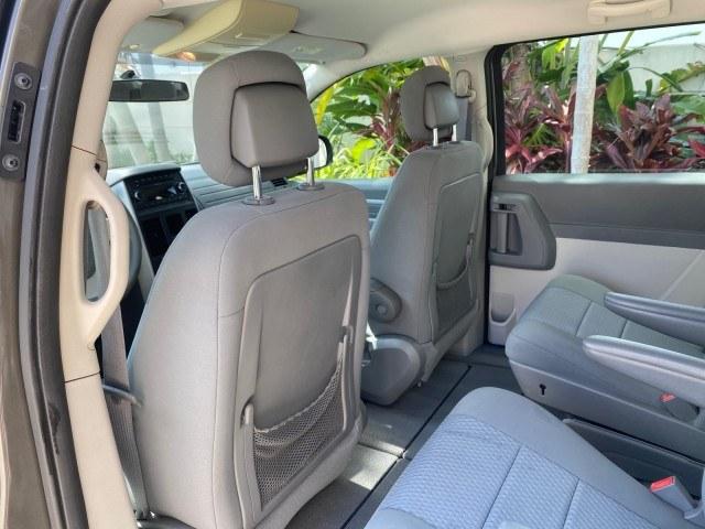 2010 Dark Titanium Metallic /Medium Slate Gray/Light Shale Dodge Grand Caravan SE LOW MILES 36,541 (2D4RN4DE9AR) with an 3.3L OHV V6 Engine engine, Automatic transmission, located at 4701 North Dixie Hwy, Pompano Beach, FL, 33064, (954) 422-2889, 26.240938, -80.123474 - OUR WEBPAGE FLORIDACARS1.COM HAS OVER 100 PHOTOS AND FREE CARFAX LINK 2010 Dodge Grand Caravan SE Van 3.3L V6 F OHV 12V Gasoline 24 MPG Front Wheel Drive Features ABS Brakes Air Conditioning AM/FM Stereo Automatic Transmission Auxiliary Audio Input CD Audio Cloth Seats Cruise Control Flex Fuel Vehic- Photo#76