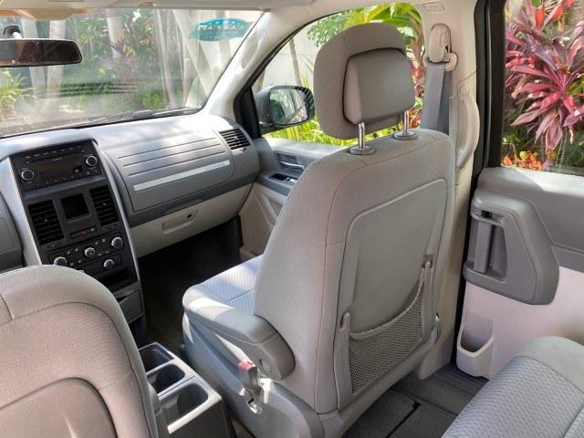 2010 Dark Titanium Metallic /Medium Slate Gray/Light Shale Dodge Grand Caravan SE LOW MILES 36,541 (2D4RN4DE9AR) with an 3.3L OHV V6 Engine engine, Automatic transmission, located at 4701 North Dixie Hwy, Pompano Beach, FL, 33064, (954) 422-2889, 26.240938, -80.123474 - OUR WEBPAGE FLORIDACARS1.COM HAS OVER 100 PHOTOS AND FREE CARFAX LINK 2010 Dodge Grand Caravan SE Van 3.3L V6 F OHV 12V Gasoline 24 MPG Front Wheel Drive Features ABS Brakes Air Conditioning AM/FM Stereo Automatic Transmission Auxiliary Audio Input CD Audio Cloth Seats Cruise Control Flex Fuel Vehic- Photo#79