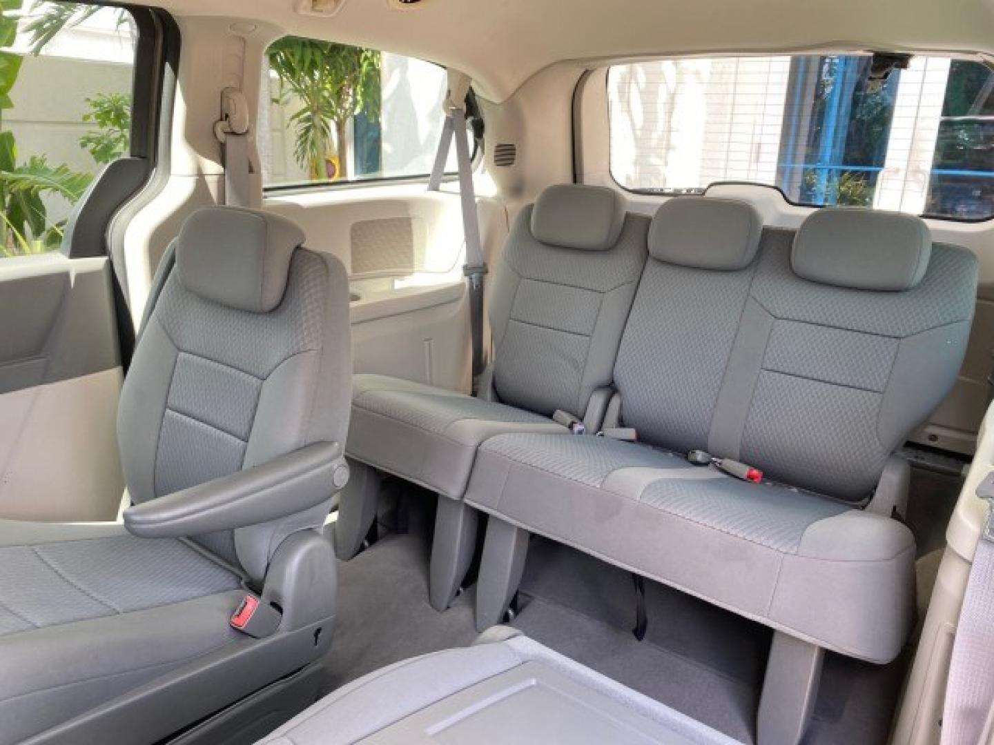 2010 Dark Titanium Metallic /Medium Slate Gray/Light Shale Dodge Grand Caravan SE LOW MILES 36,541 (2D4RN4DE9AR) with an 3.3L OHV V6 Engine engine, Automatic transmission, located at 4701 North Dixie Hwy, Pompano Beach, FL, 33064, (954) 422-2889, 26.240938, -80.123474 - OUR WEBPAGE FLORIDACARS1.COM HAS OVER 100 PHOTOS AND FREE CARFAX LINK 2010 Dodge Grand Caravan SE Van 3.3L V6 F OHV 12V Gasoline 24 MPG Front Wheel Drive Features ABS Brakes Air Conditioning AM/FM Stereo Automatic Transmission Auxiliary Audio Input CD Audio Cloth Seats Cruise Control Flex Fuel Vehic- Photo#83