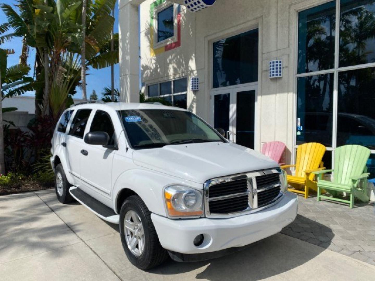 2004 Bright White /Med Slate Gray Dodge Durango Limited LOW MILES 55,294 (1D4HD58N24F) with an 4.7L V8 Magnum Engine engine, Automatic transmission, located at 4701 North Dixie Hwy, Pompano Beach, FL, 33064, (954) 422-2889, 26.240938, -80.123474 - OUR WEBPAGE FLORIDACARS1.COM HAS OVER 100 PHOTOS AND FREE CARFAX LINK 2004 Dodge Durango Limited 4 Door Wagon/Sport Utility 4.7L V8 F Gasoline 18 MPG Rear Wheel Drive Features ABS Brakes Air Conditioning Alloy Wheels AM/FM Stereo Automatic Transmission CD Audio Cruise Control Fold-Away Third Row Lea- Photo#1